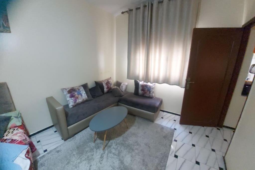 Appartement Au Centre De Tanger Nejma Zewnętrze zdjęcie