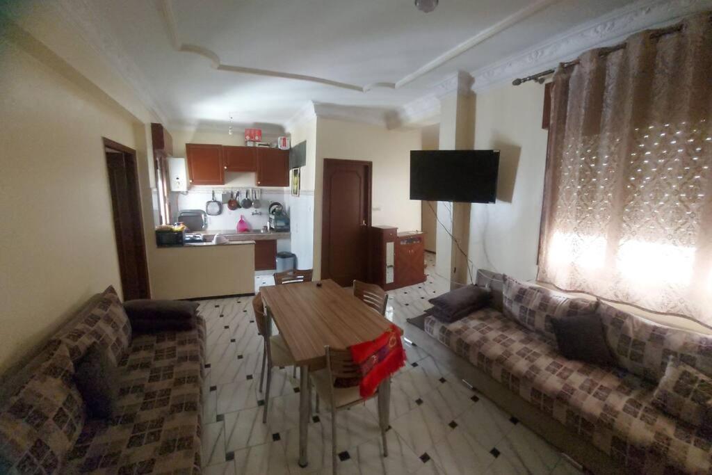 Appartement Au Centre De Tanger Nejma Zewnętrze zdjęcie